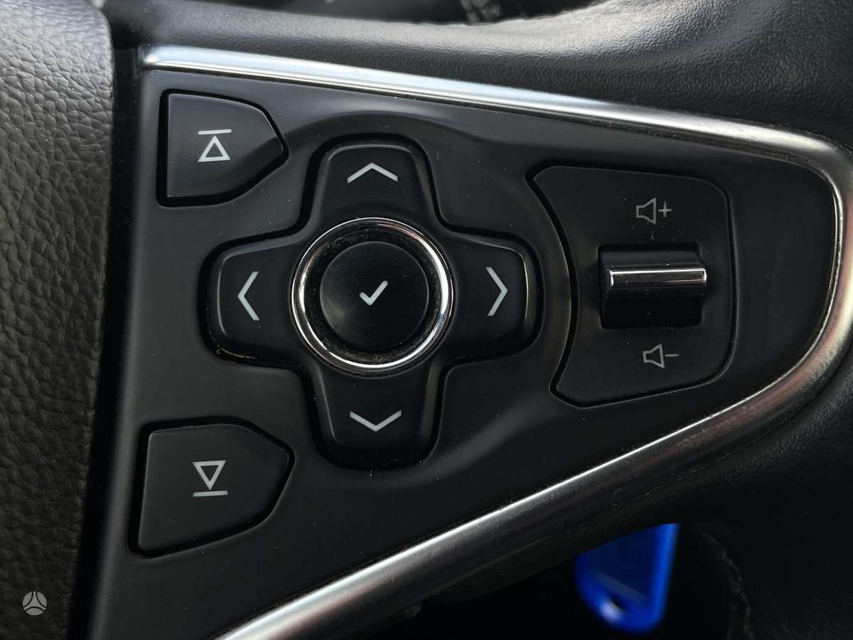 Opel Insignia 2015 — photo 18
