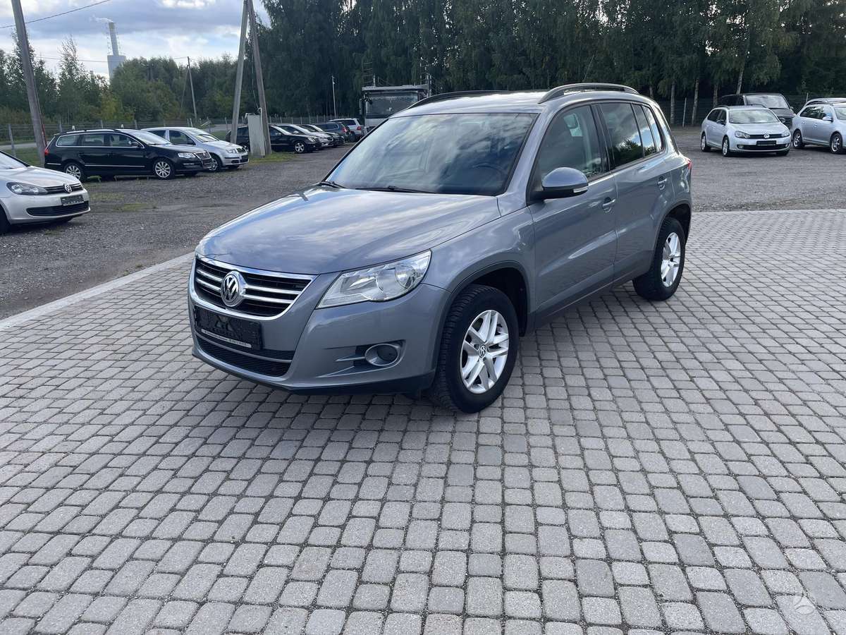 Volkswagen Tiguan, 2011