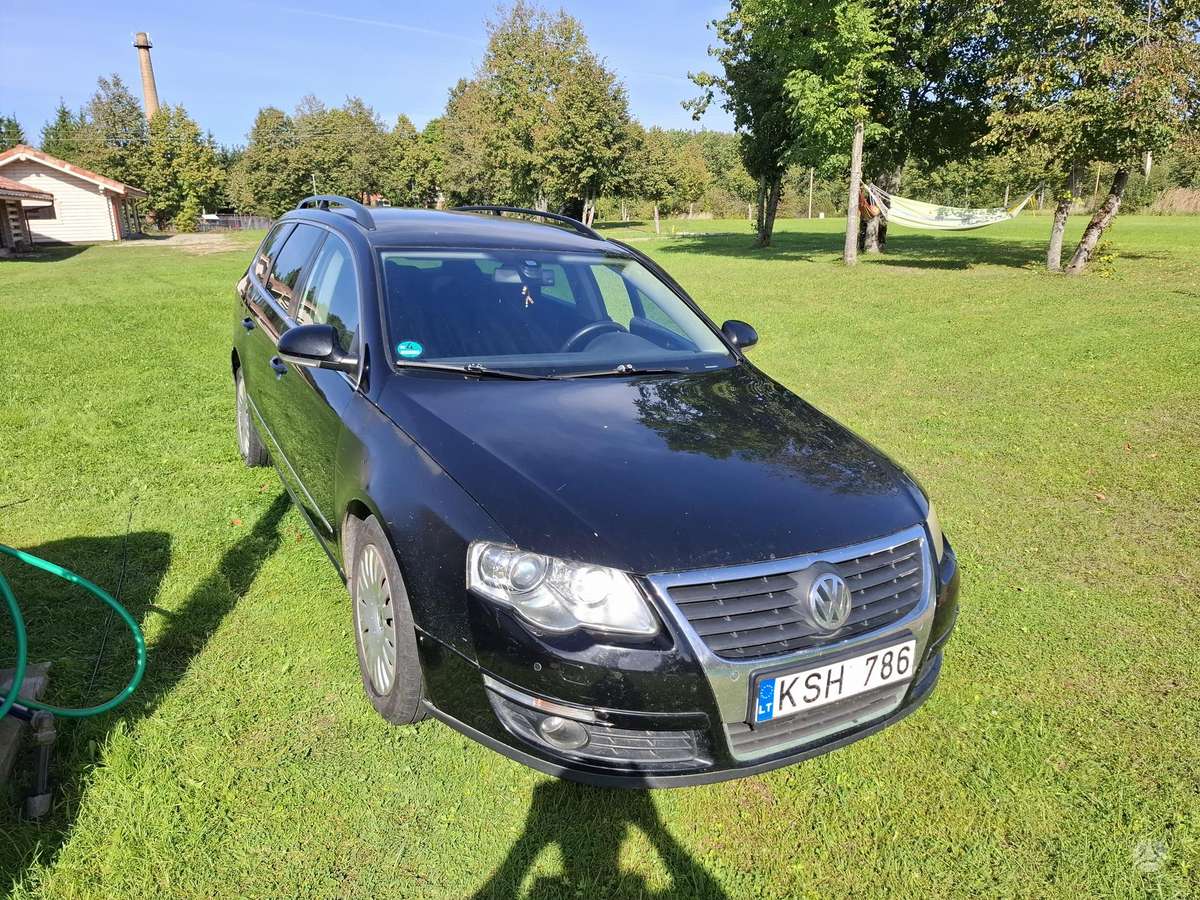 Volkswagen Passat 2008 — салон