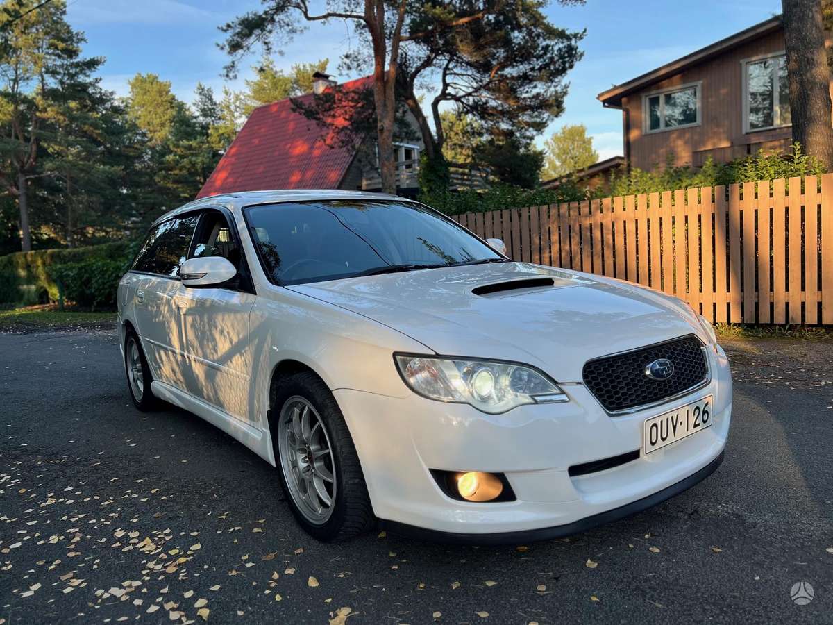 Subaru Legacy 2004 — двигун 2000 cm³, 260 HP (191kW)