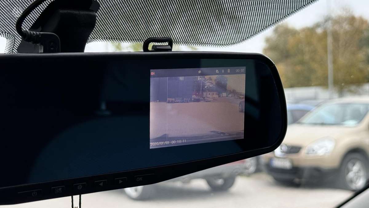 Nissan Qashqai 2010 — photo 24