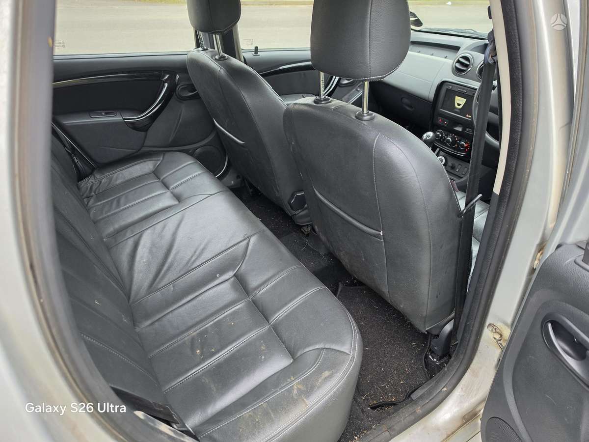 Dacia Duster 2014 — photo 14