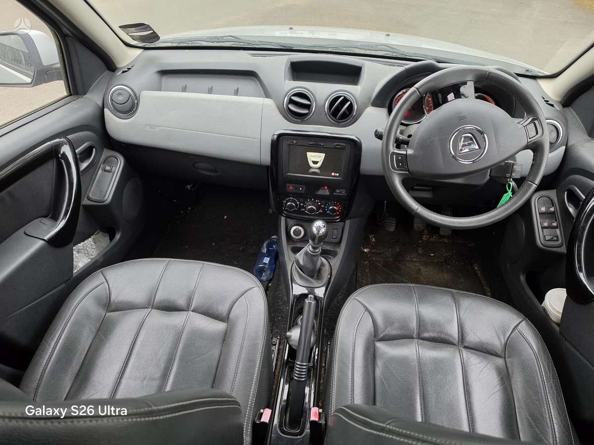 Dacia Duster 2014 — photo 15