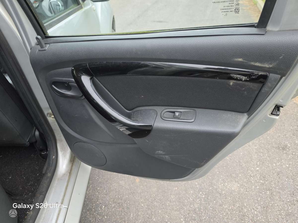 Dacia Duster 2014 — photo 16