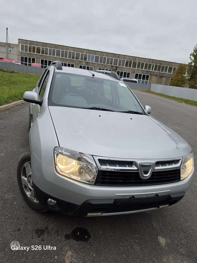 Dacia Duster 2014 — interior