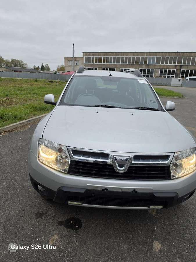 Dacia Duster 2014 — engine 1461 cm³, 110 HP (81kW)