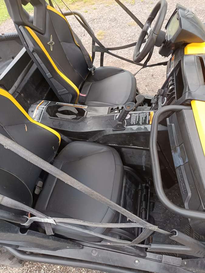 Can-Am Commander 2012 — photo 13