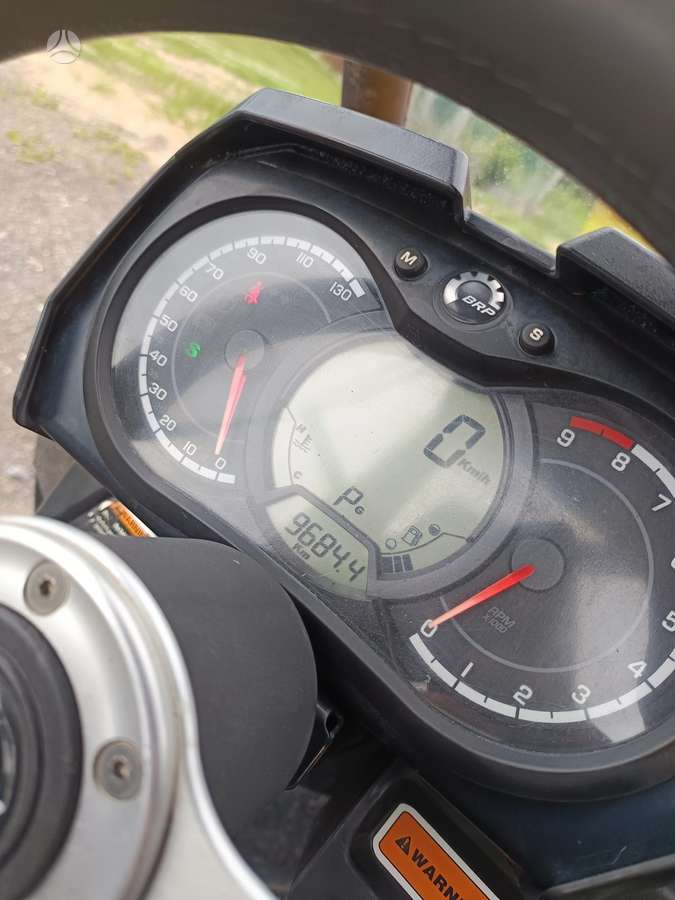 Can-Am Commander 2012 — photo 14