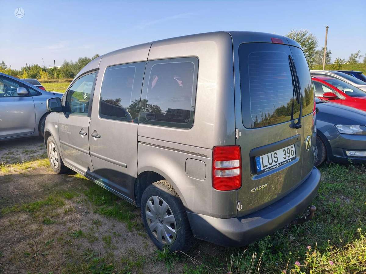 Volkswagen Caddy 2015 — photo 11