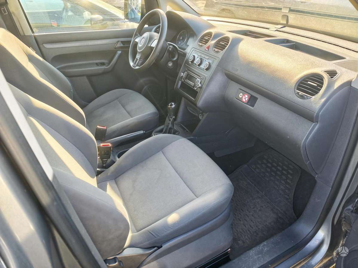 Volkswagen Caddy 2015 — photo 15