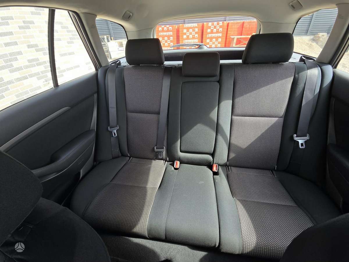 Toyota Avensis 2006 — photo 6
