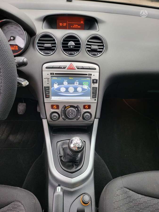 Peugeot 308 2008 — photo 15