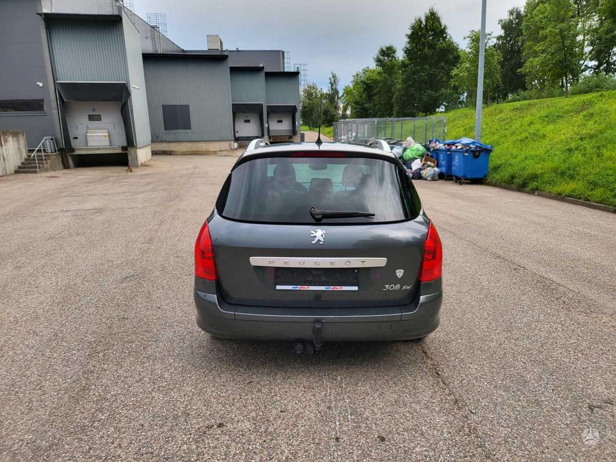 Peugeot 308 2008 — photo 28