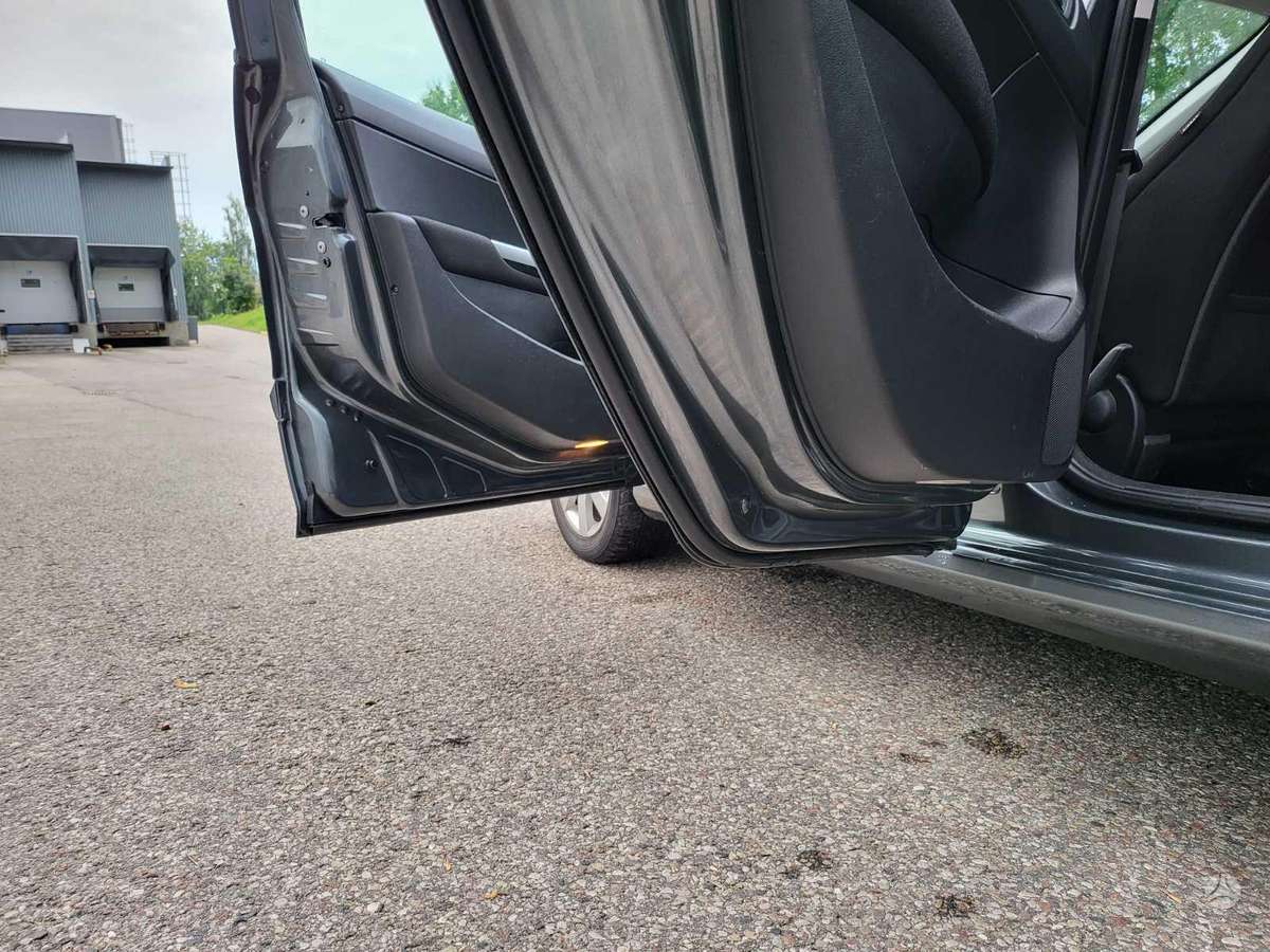 Peugeot 308 2008 — photo 36