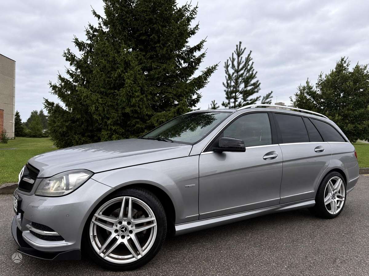 Mercedes-Benz C220 2012 — фото 22