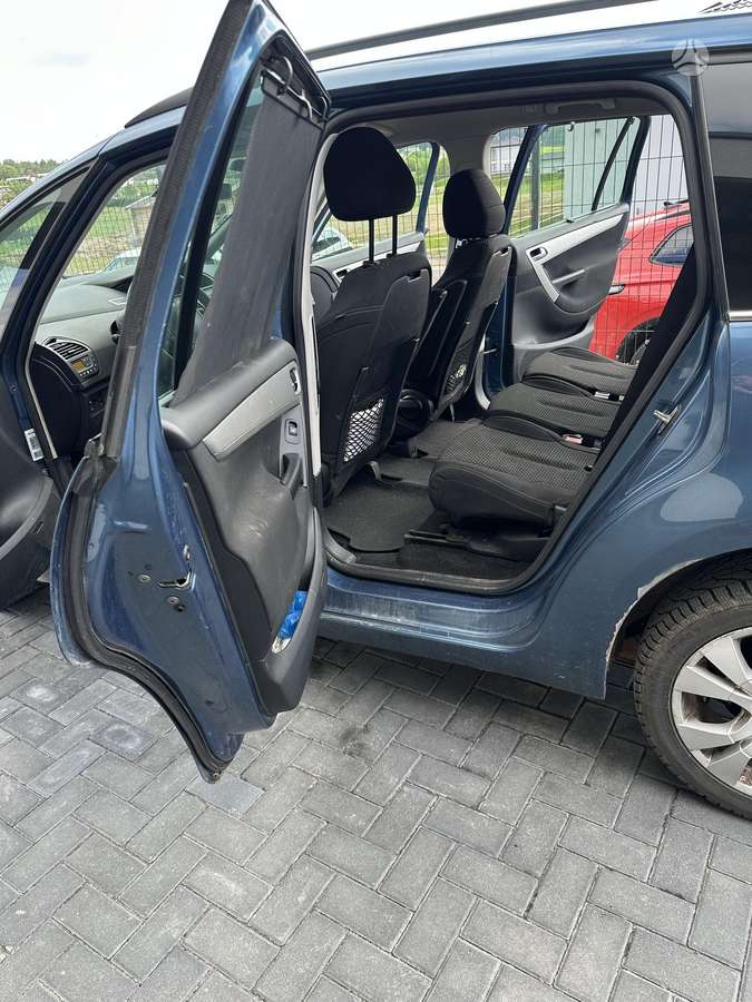 Citroen Grand 2012 — photo 11