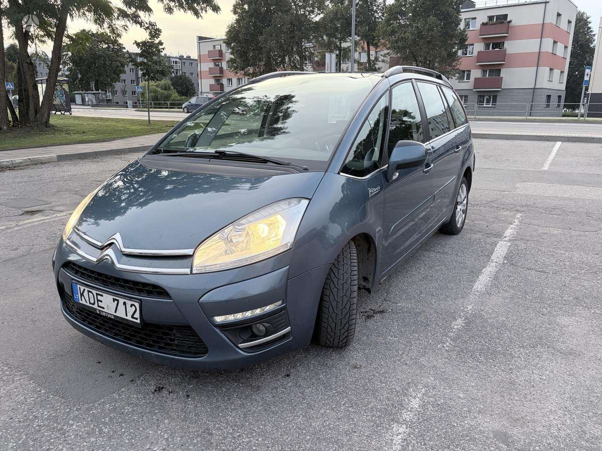 Citroen Grand 2012 — photo 5