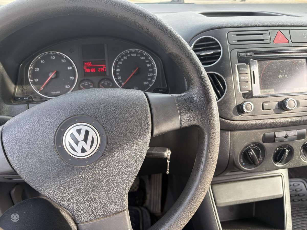 Volkswagen Golf 2006 — photo 9