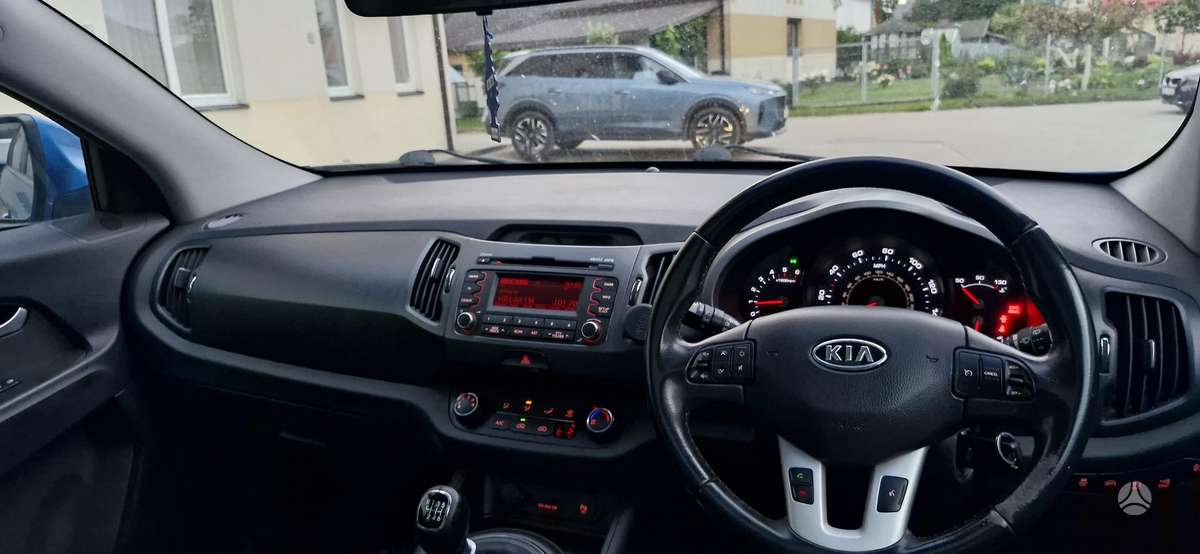 Kia Sportage 2012 — photo 12