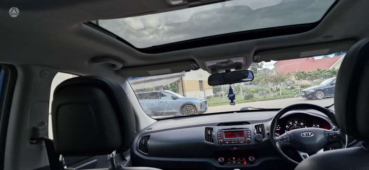 Kia Sportage 2012 — photo 16