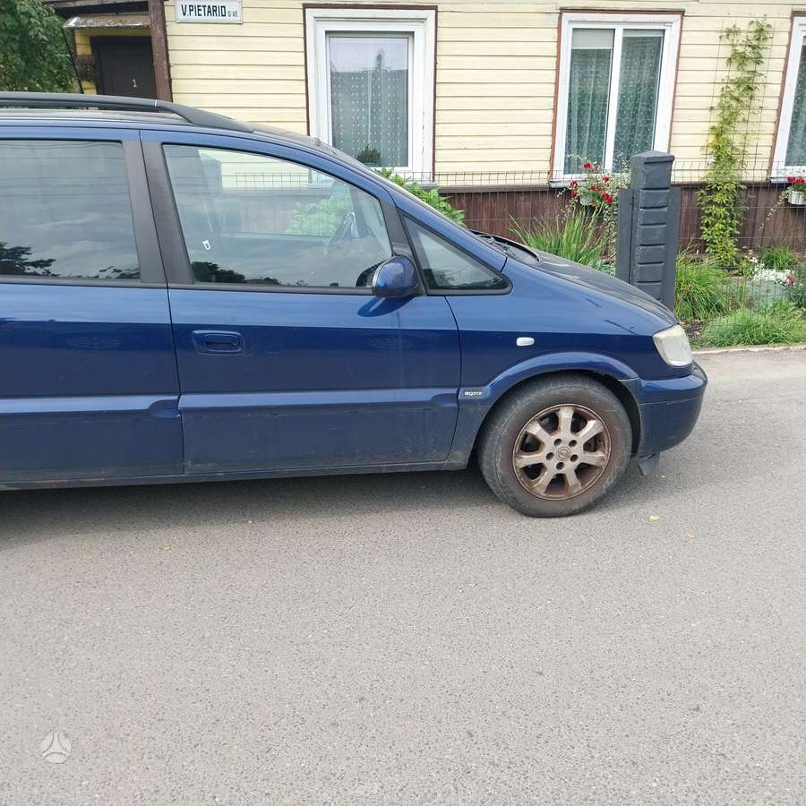Opel Zafira 2005 — engine 2171 cm³, 125 HP (92kW)