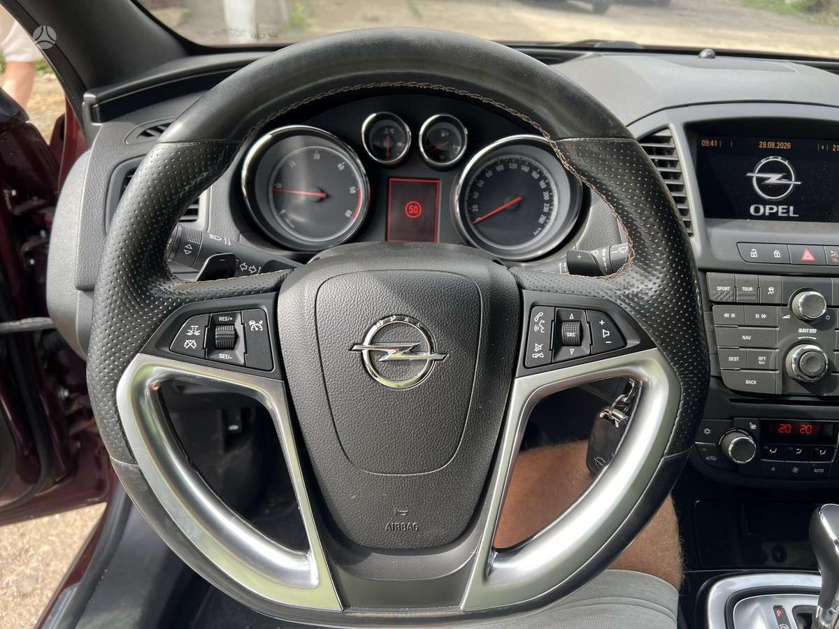Opel Insignia 2013 — photo 13