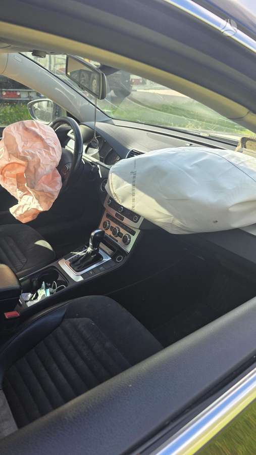Volkswagen Passat 2014 — photo 7