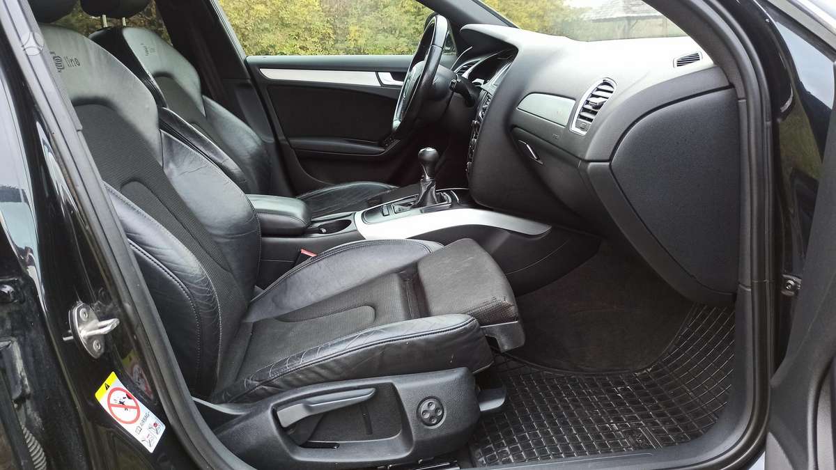 Audi A4 2009 — photo 12