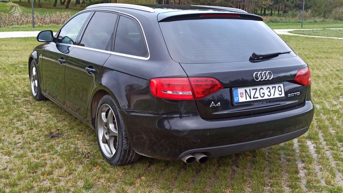 Audi A4 2009 — photo 6