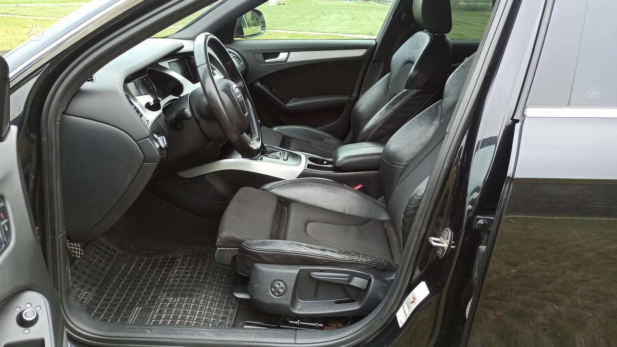 Audi A4 2009 — photo 9
