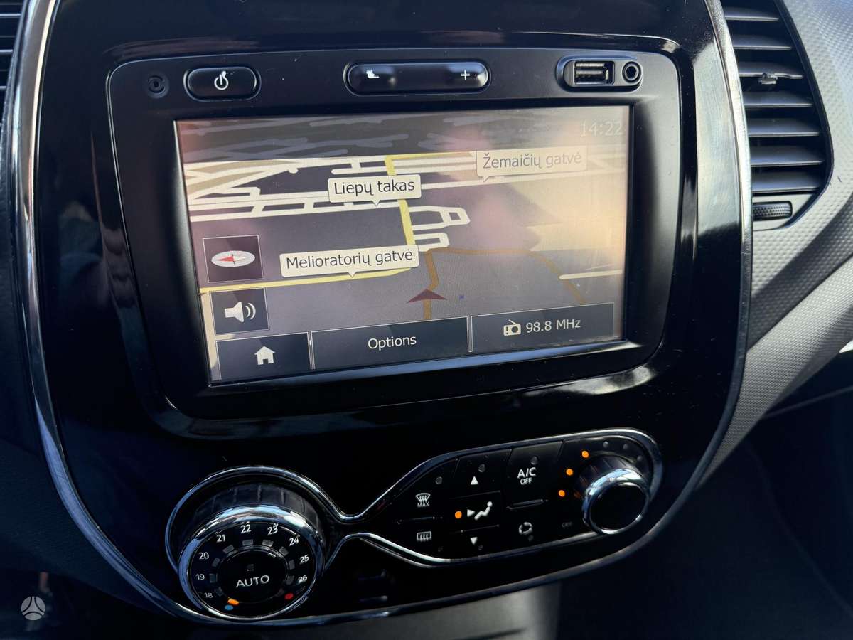Renault Captur 2015 — фото 15