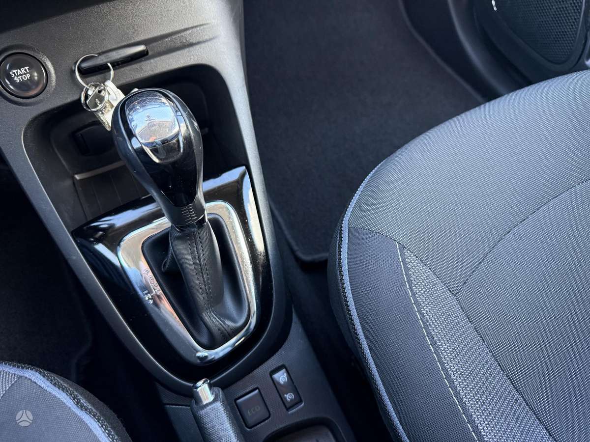 Renault Captur 2015 — фото 17