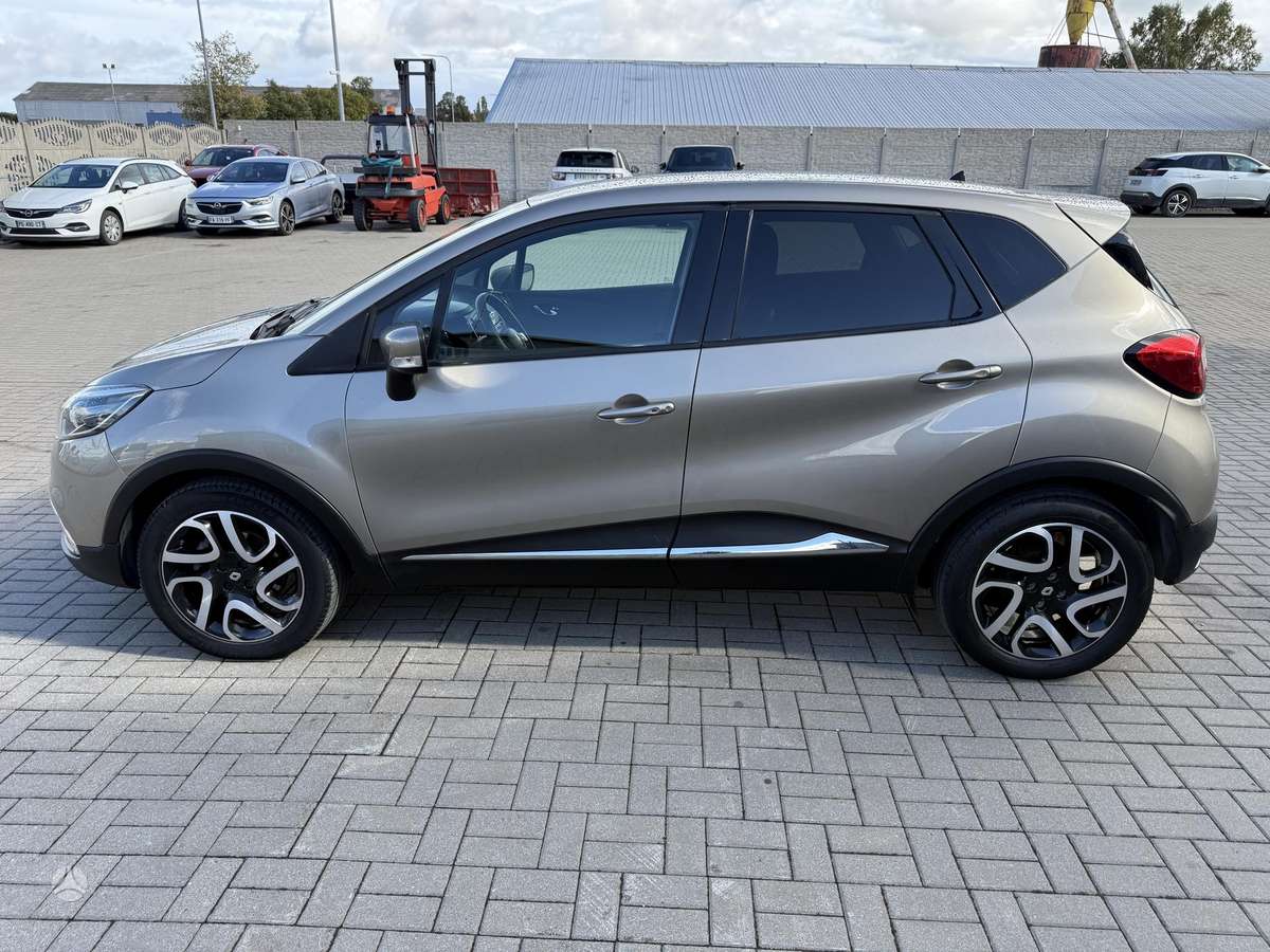 Renault Captur 2015 — фото 8