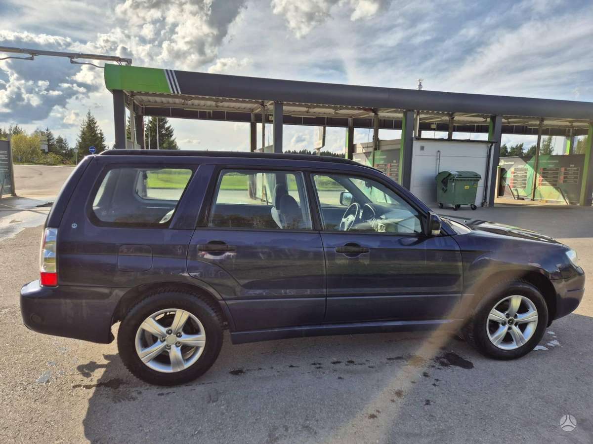 Subaru Forester 2005 — photo 6