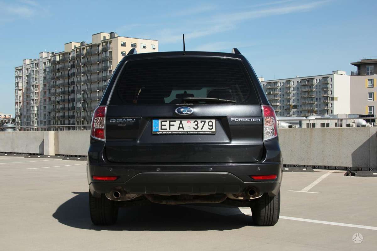 Subaru Forester 2008 — вигляд ззаду