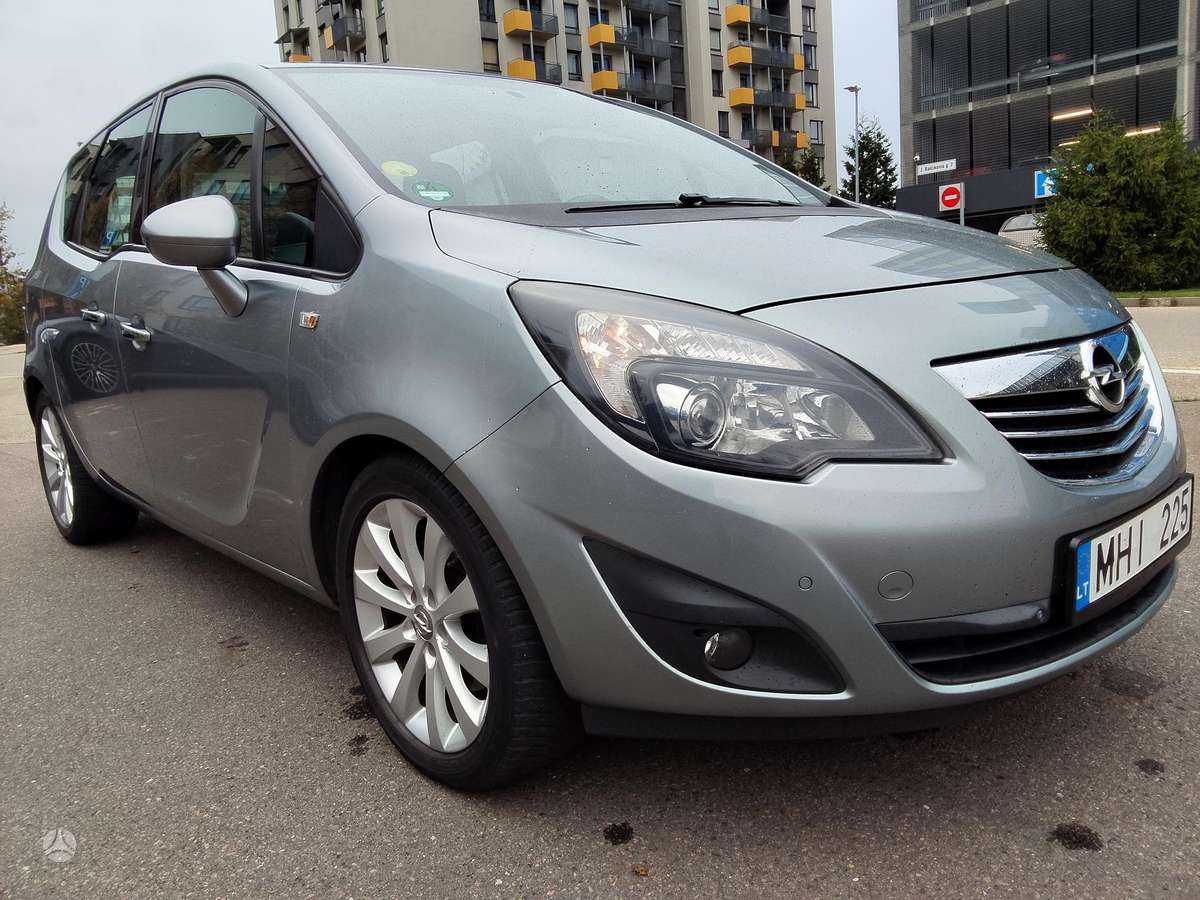 Opel Meriva 2011 — engine 1700 cm³