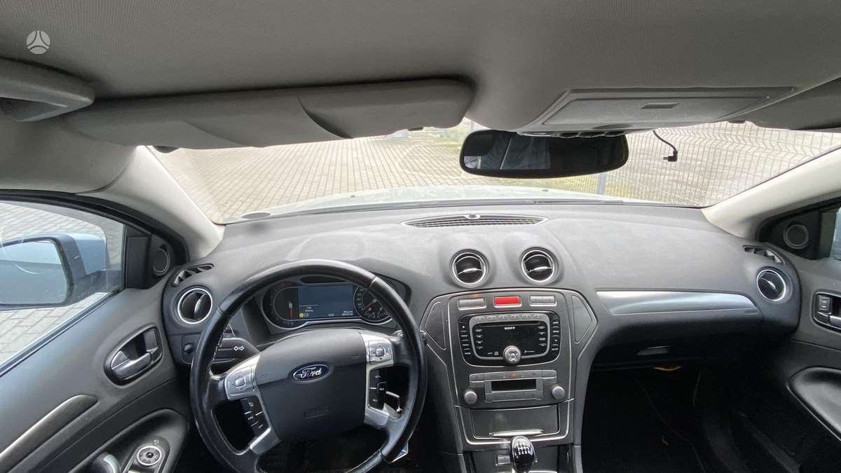 Ford Mondeo 2008 — салон