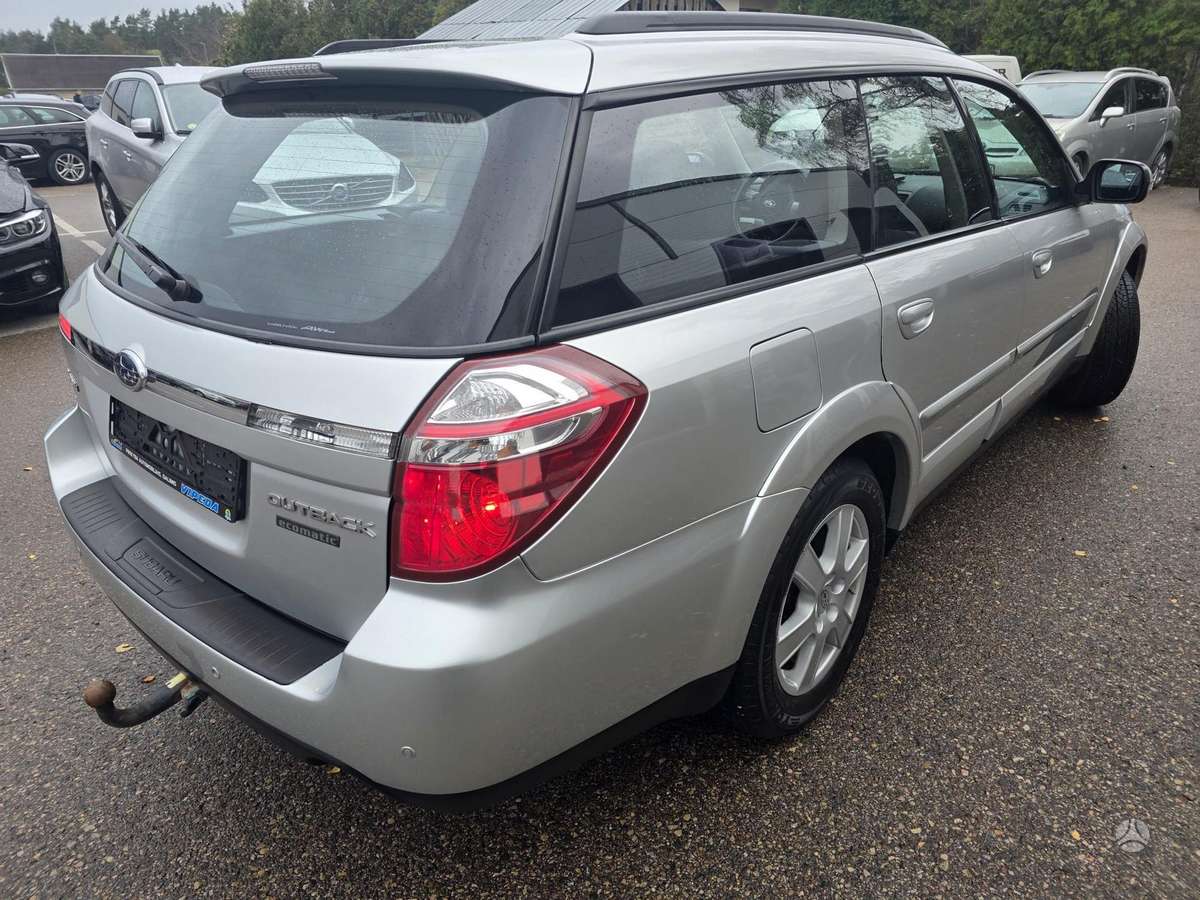 Subaru Outback 2007 — interior