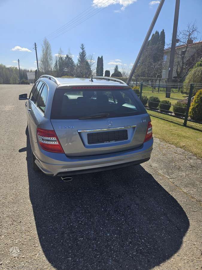 Mercedes-Benz C220 2011 — engine 2200 cm³, 170 HP (125kW)