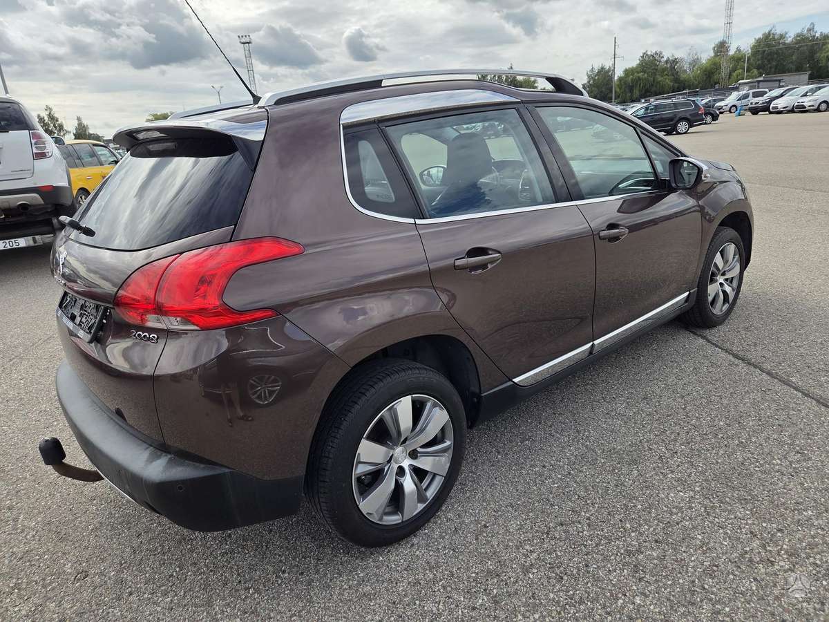 Peugeot 2008 2013 — photo 7
