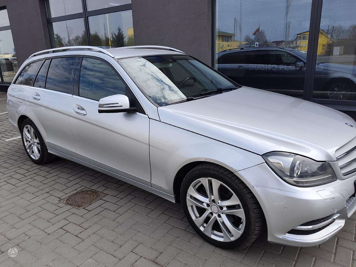 Mercedes-Benz C220 2013 — vehicle for AFU Ukraine