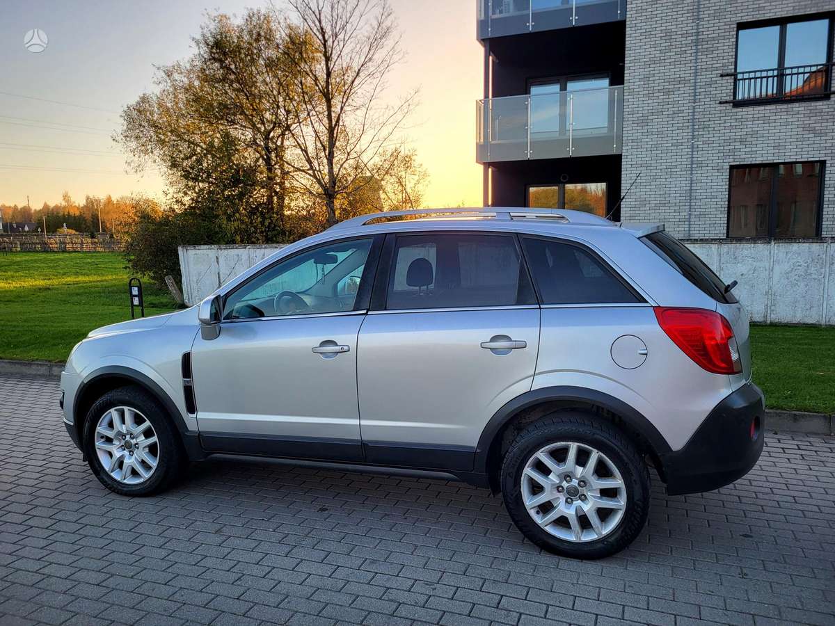 Opel Antara 2012 — двигун 2200 cm³, 163 HP (120kW)