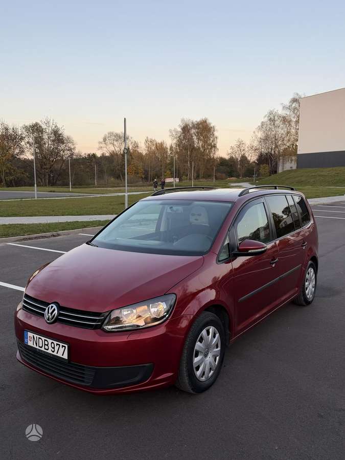 Volkswagen Touran, 2012