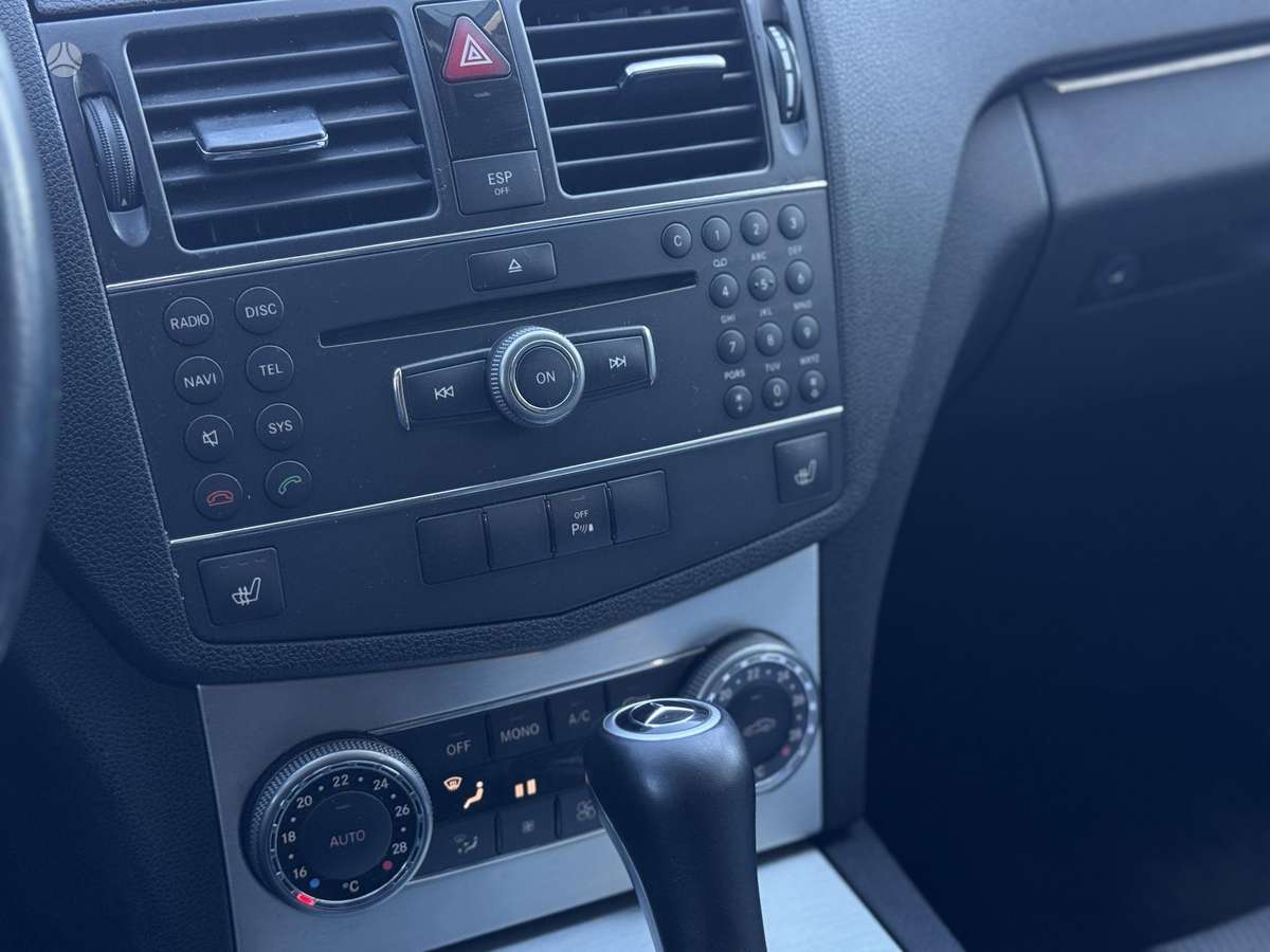 Mercedes-Benz C200 2008 — photo 6