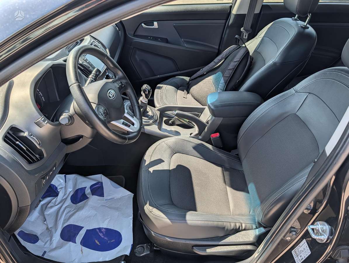 Kia Sportage 2012 — photo 10