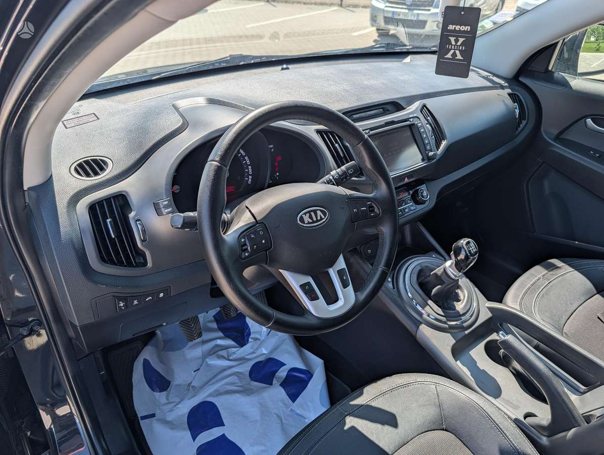 Kia Sportage 2012 — photo 11