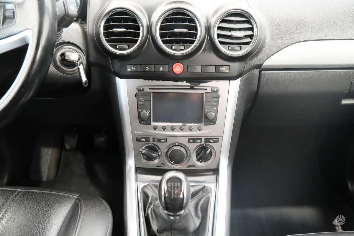 Opel Antara 2013 — photo 9