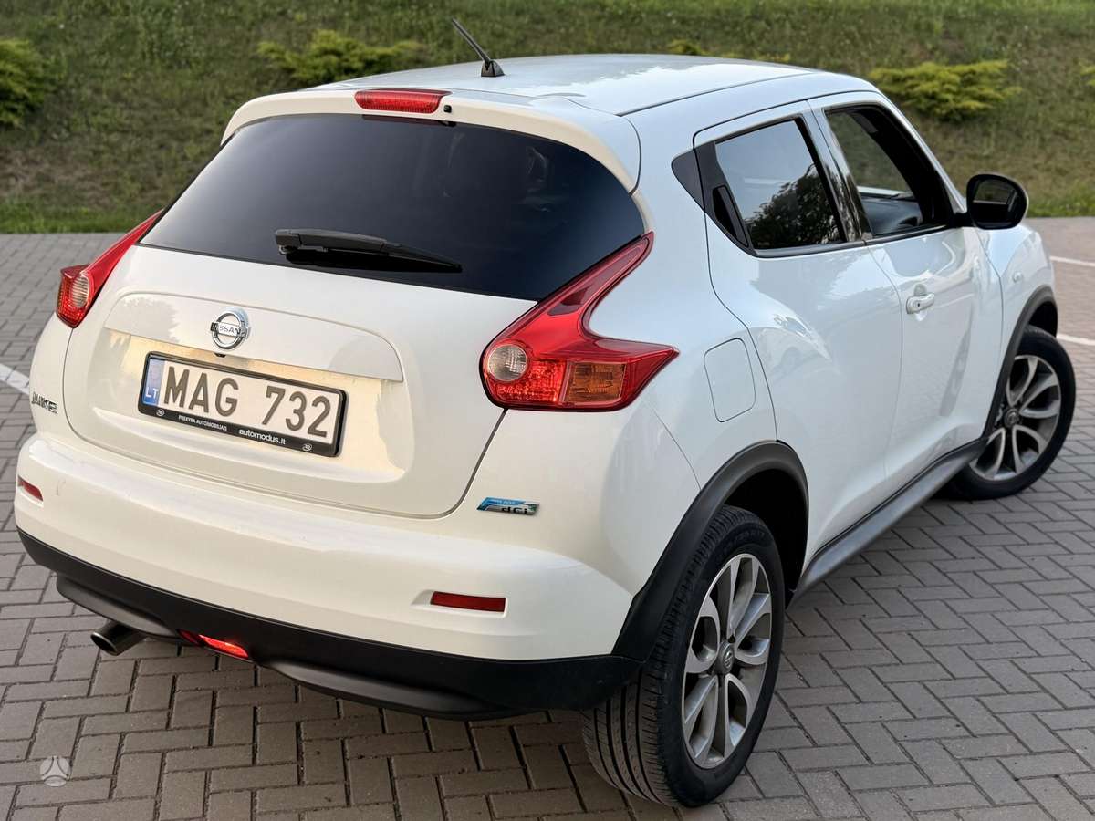 Nissan Juke 2014 — двигун 1461 cm³, 110 HP (81kW)