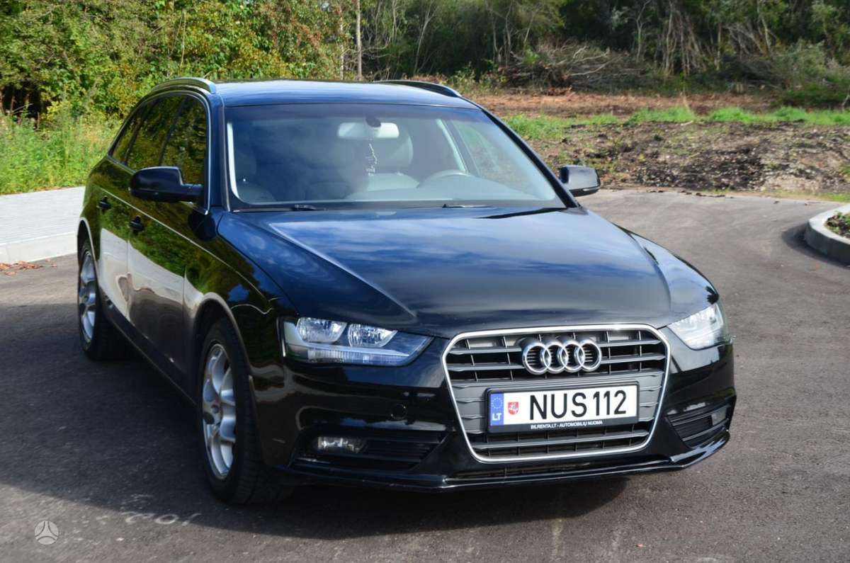 Audi A4 2012 — rear view