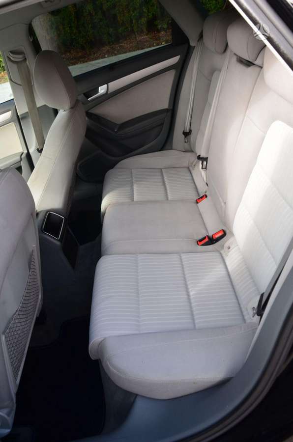 Audi A4 2012 — photo 25